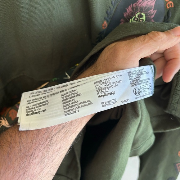 NWT Disney Parks Hocus Pocus Be Your Own Kind Of Magic Spirit Jersey Womens XS - Picture 11 of 13